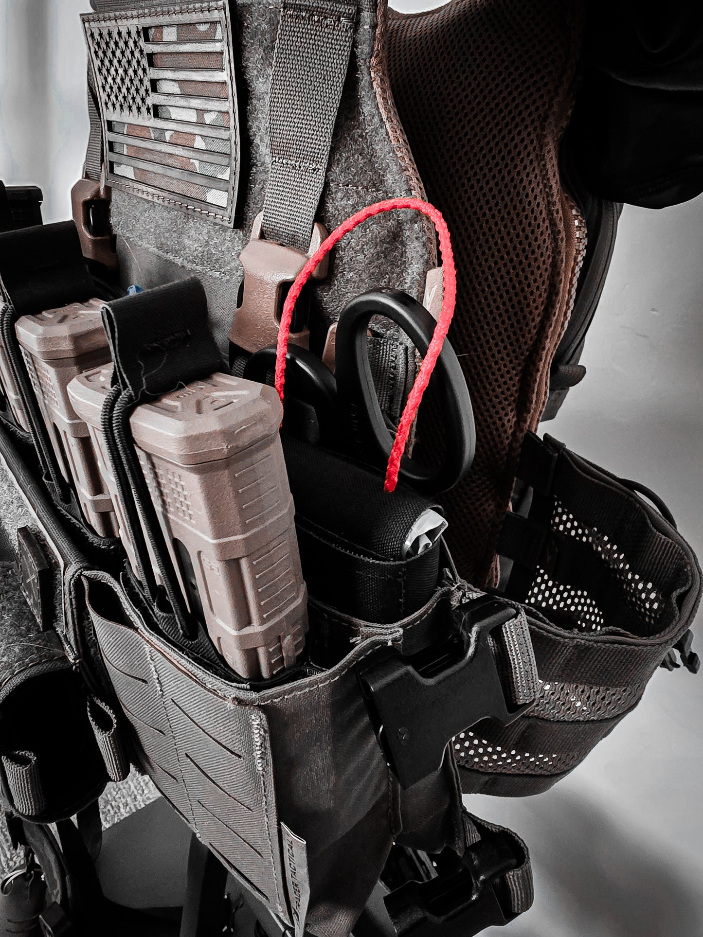 *SMAK (Spare Magazine Aid Kit)